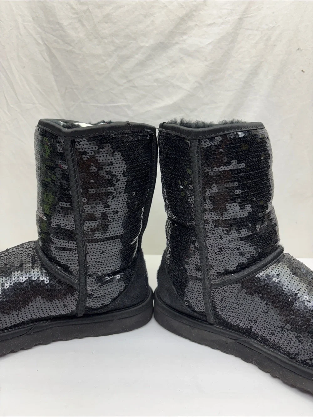 Ugg Black Sequin Mid-Calf Women’s Boots, SZ 6, box 1 G